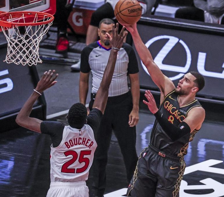 131-95. Los nuevos Bulls se exhiben ante Cavaliers, que tienen debut de Rubio