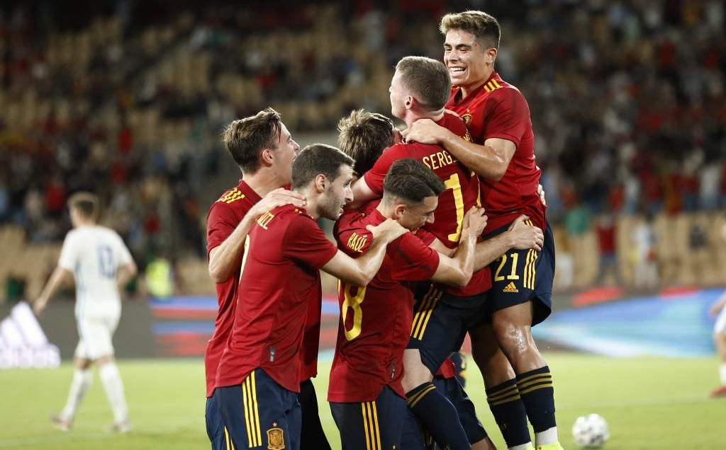 3-2: España sufre pero da otro paso hacia la Eurocopa sub 21