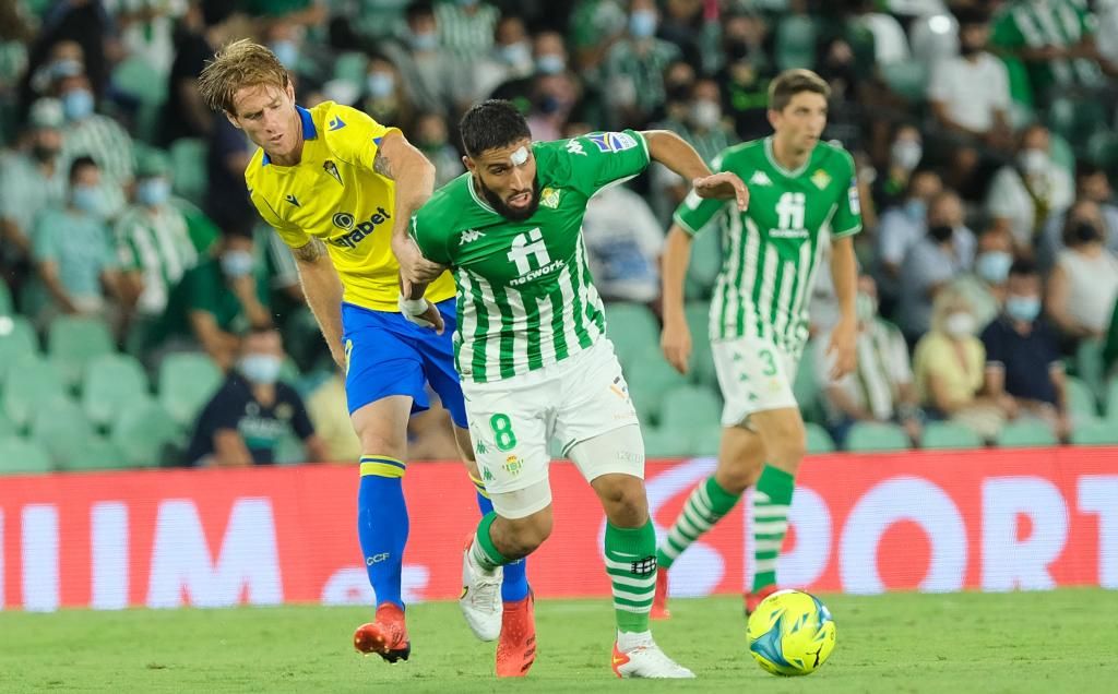 Álex podría alejar del Betis a Dani Ceballos