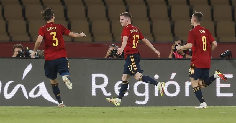 España 3-0 Irlanda del Norte: Sigue con paso firme hacia Eurocopa
