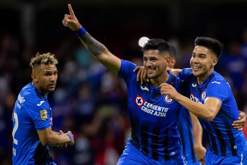 Cruz Azul recibe a los Tigres, en esperado duelo en el Apertura mexicano