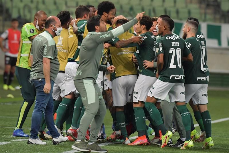 Palmeiras empata con Bahía y el Bragantino asume la tercera plaza en la Liga