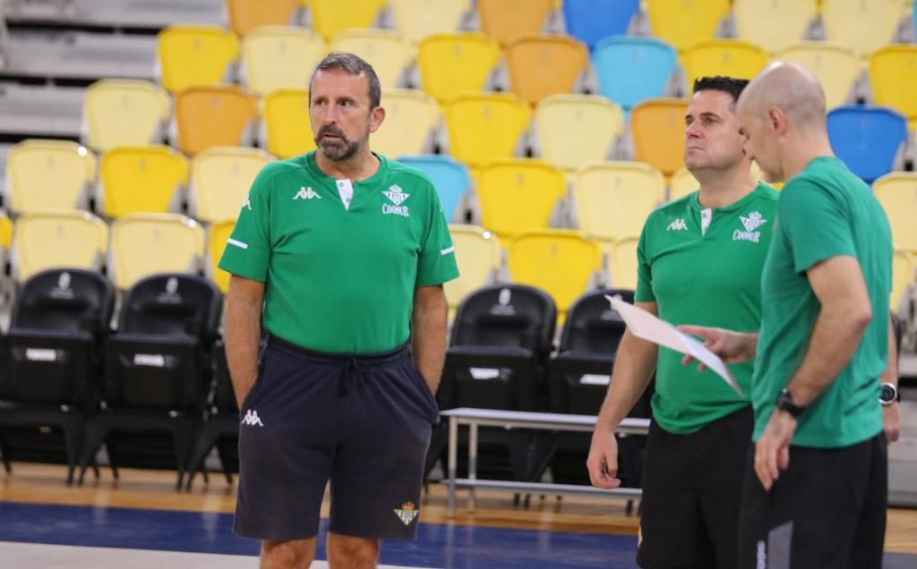 Plaza ve débil a su Betis: "No tenemos interior, exterior ni físico y hay dos opciones: rebelarse o llorar"