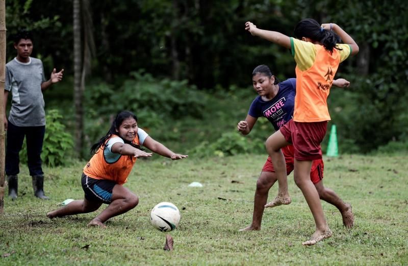 El proyecto de fútbol que busca empoderar a las mujeres indígenas avanza en Costa Rica