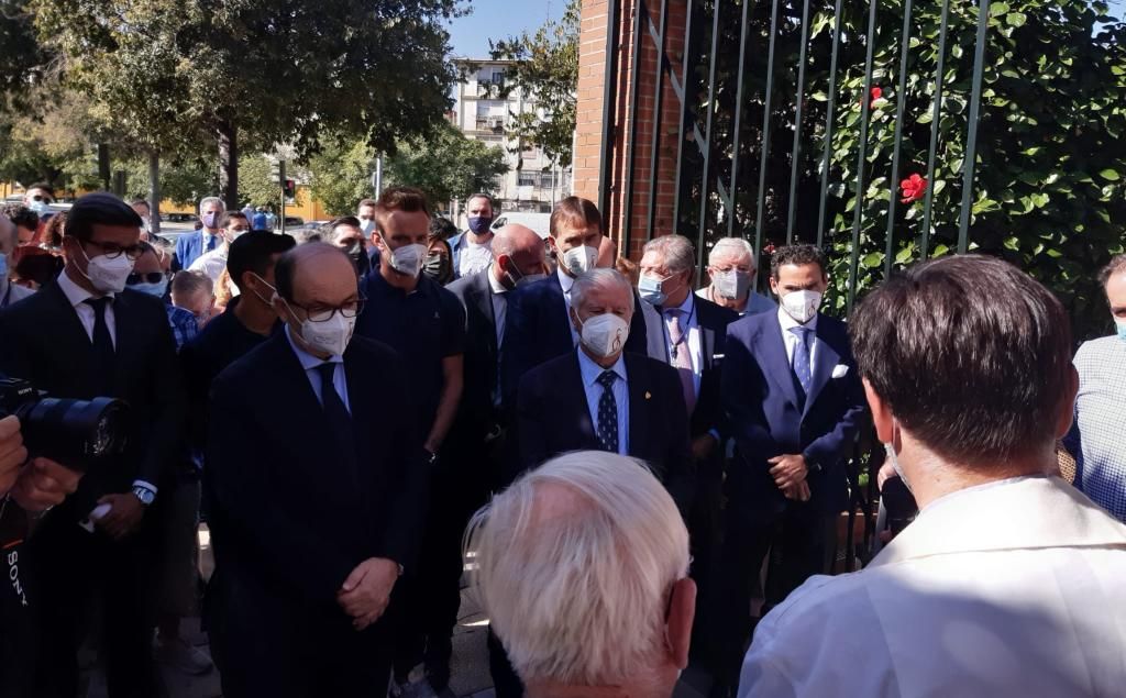 Castro: "Me siento respaldado por el sevillismo"