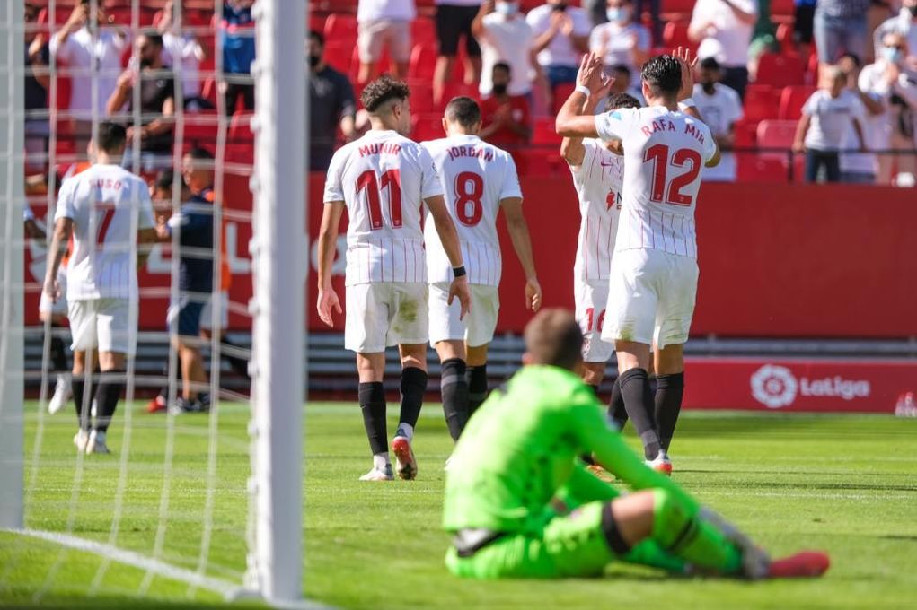 choque Congelar recepción Sevilla FC-Levante: minuto a minuto, resultado en directo, goles y crónica  - Estadio Deportivo