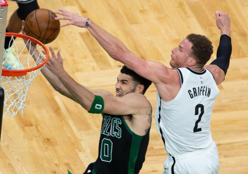 129-140. Tatum anota 41 puntos y los Celtics le quitan el invicto a los Hornets