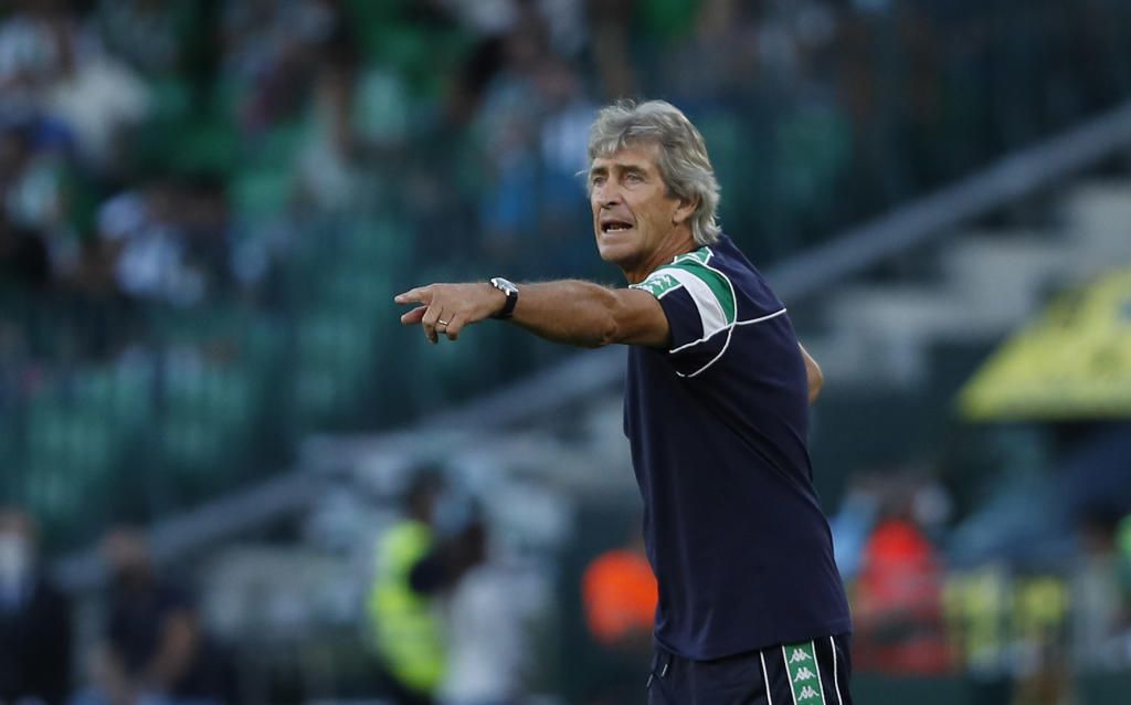 Pellegrini resuelve el principal problema y el Betis se dispara