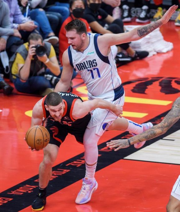 105-99. Doncic brilla en el triunfo de Mavericks ante Kings