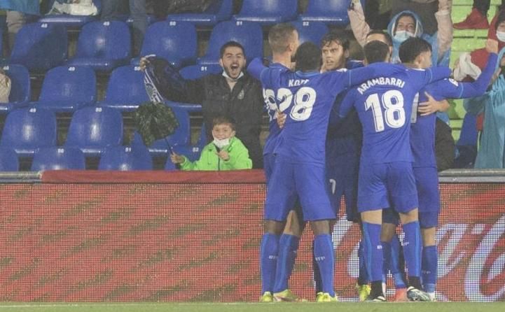 Getafe CF 2-1 RCD Espanyol: Enes Unal da un respiro