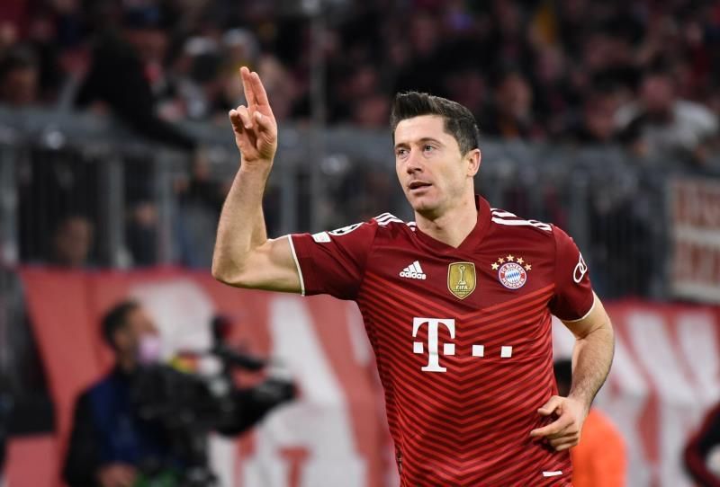 5-2. Lewandowski clasifica al Bayern para octavos