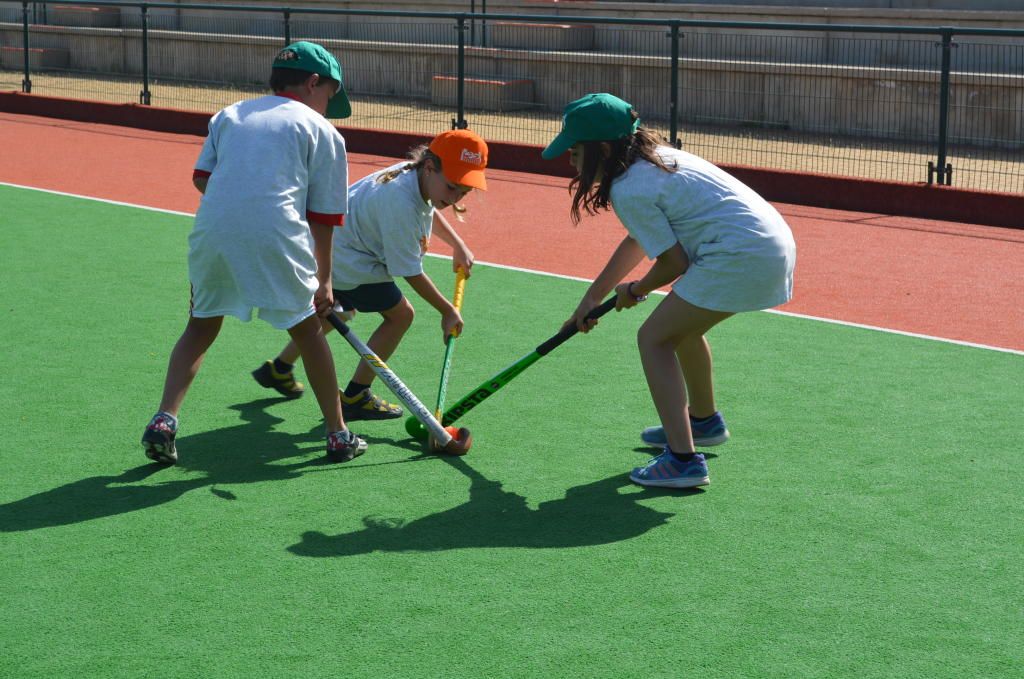 El SADUS estrena la I Liga Sevillana de hockey infantil