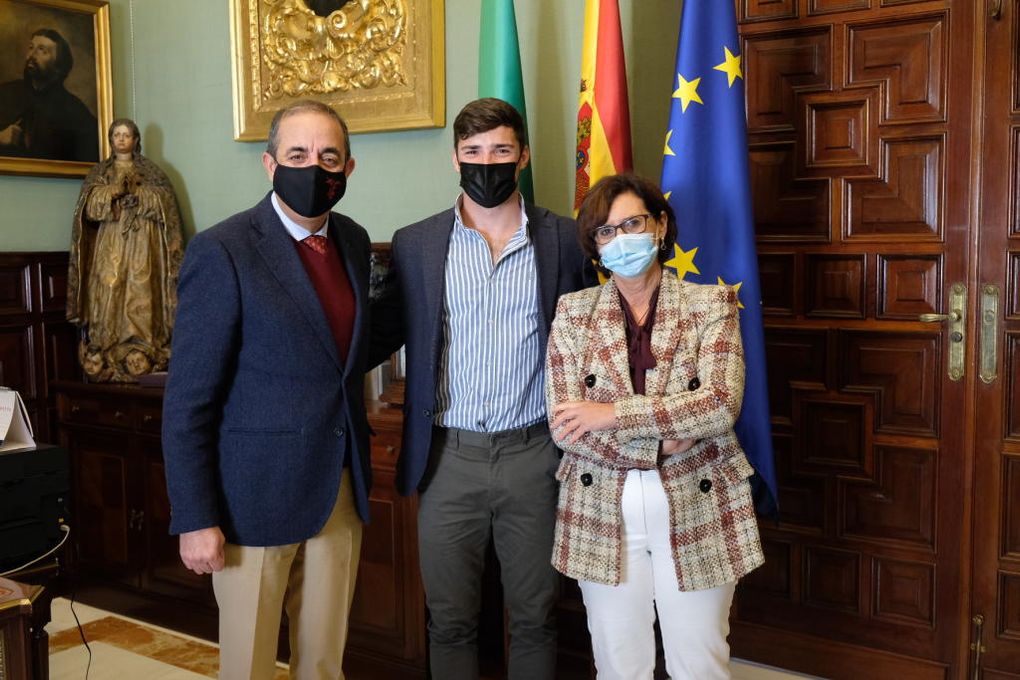 La US reconoce al deportista olímpico Pablo Martínez