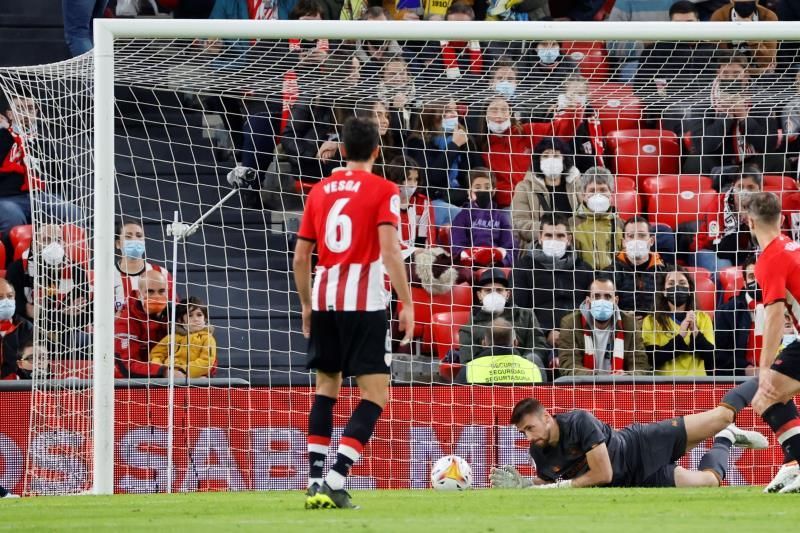 0-1. Un gol de Salvi saca al Cádiz del descenso