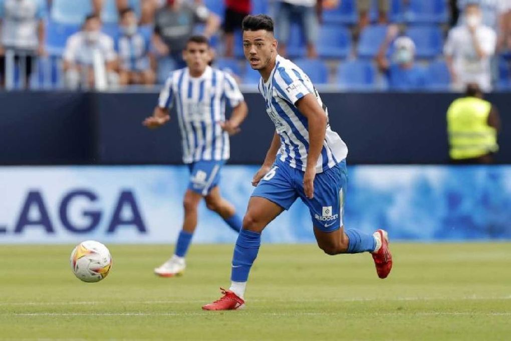 Qué difícil lo tiene Ismael Gutiérrez en el Málaga