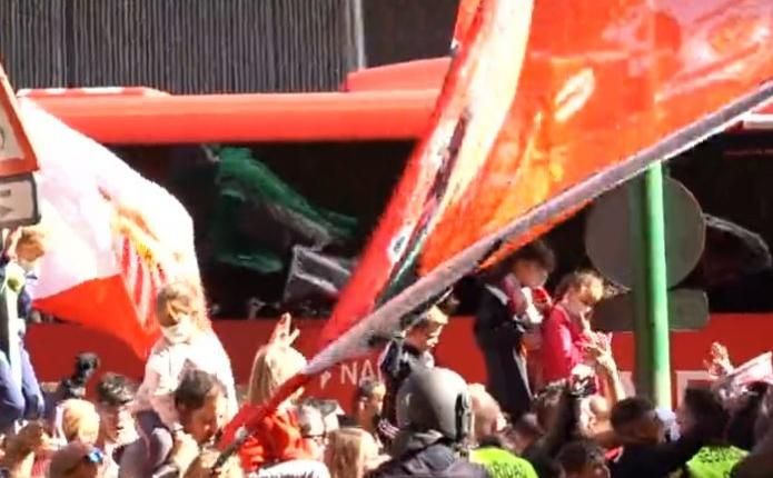 El derbi no es un partido más, el sevillismo vuelve a apoyar a su equipo