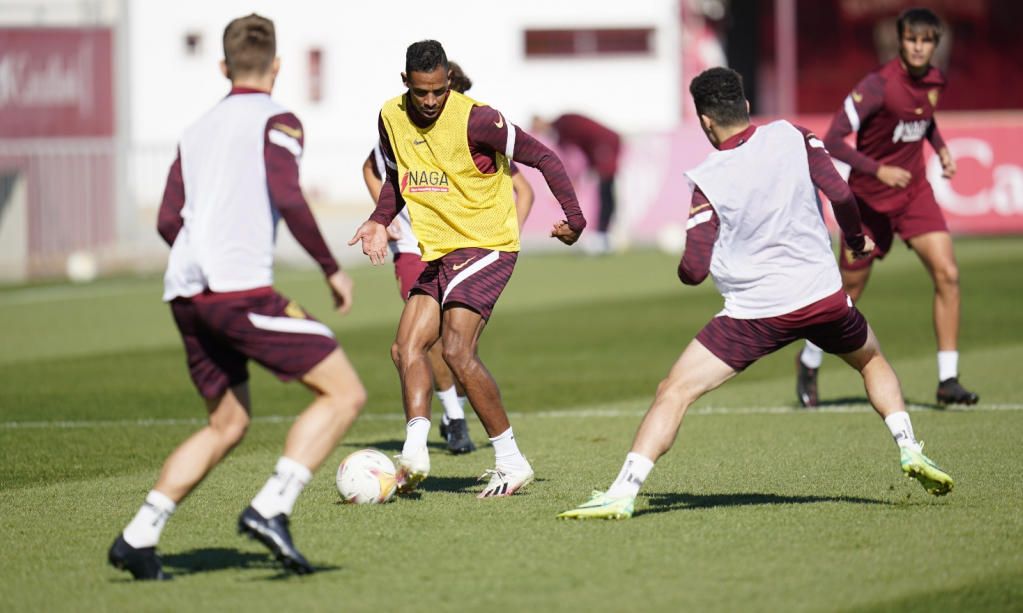 Más trabajo, premio para canteranos, y ya llegará el descanso