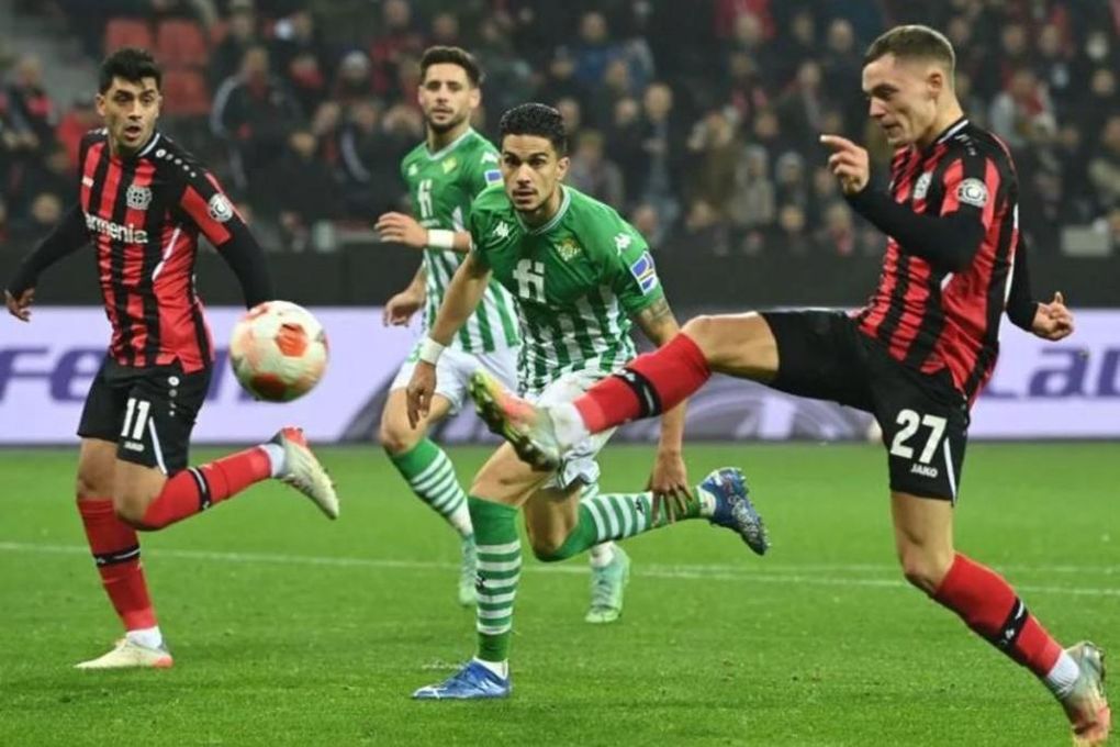 La defensa bética, señalada: una parcela a mejorar... o renovar