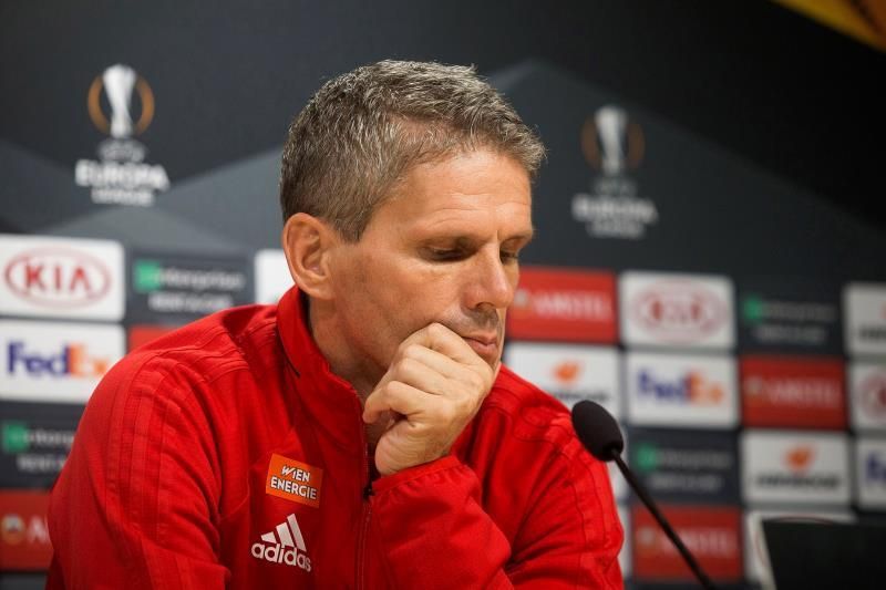 El Rapid de Viena despide a su entrenador, Dietmar Kühbauer