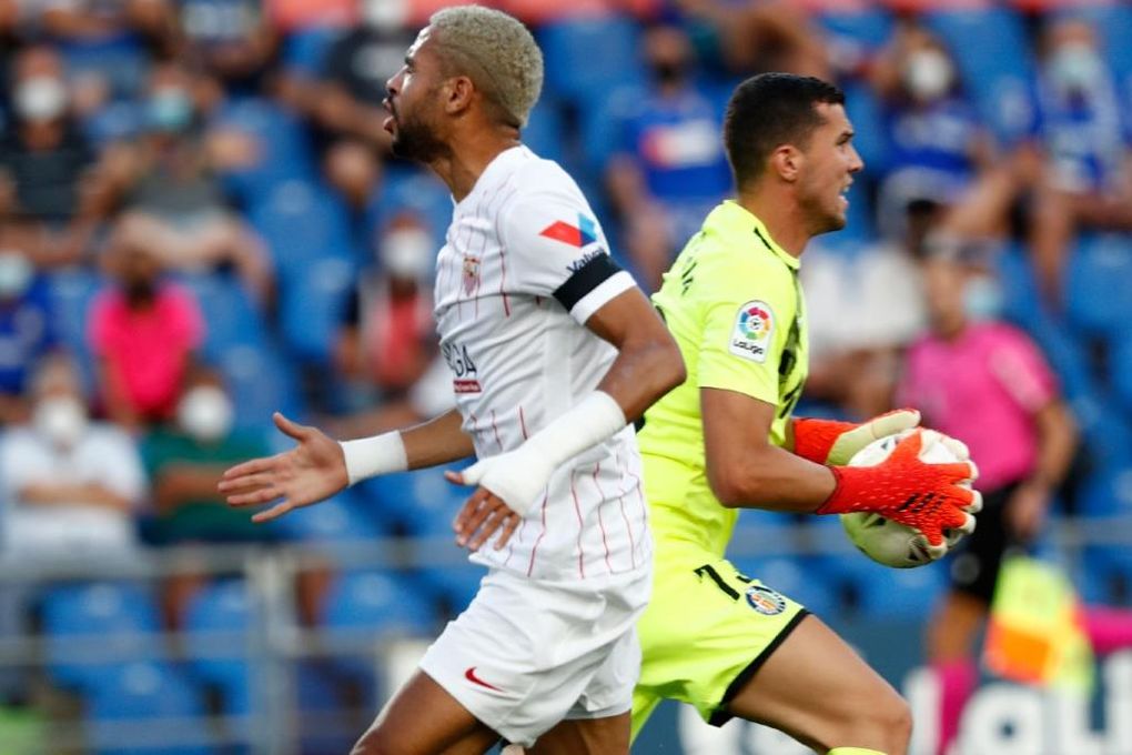 El fichaje del delantero, prioritario para el Sevilla