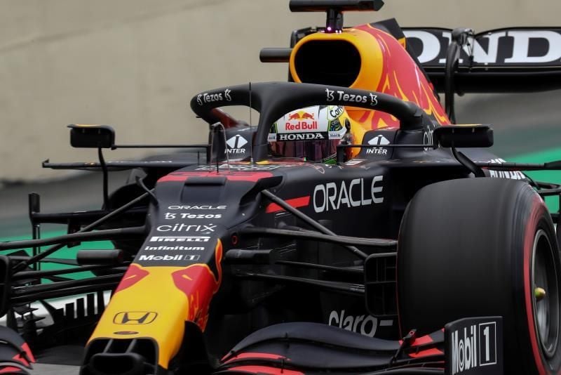 Hamilton, descalificado, sale último en la prueba sprint y Verstappen primero