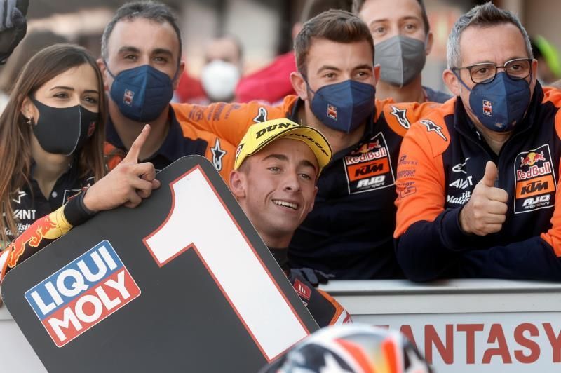 Martín, Corsi y Acosta, últimas 'poles' de la temporada en MotoGP