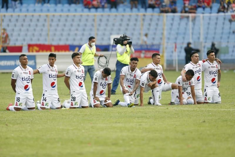 Alianza, Águila y FAS con boleto a cuartos de final en la liga salvadoreña