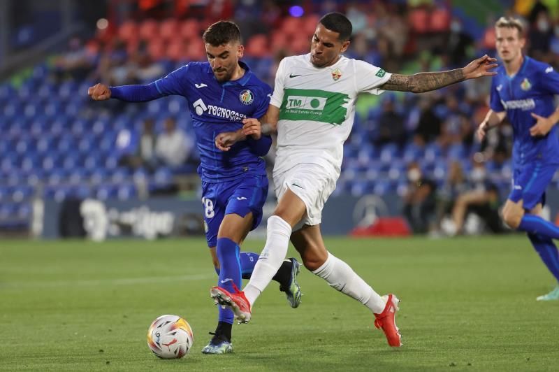 Mascarell: "Tendremos que estar muy bien en las dos áreas para poder ganar al Betis"