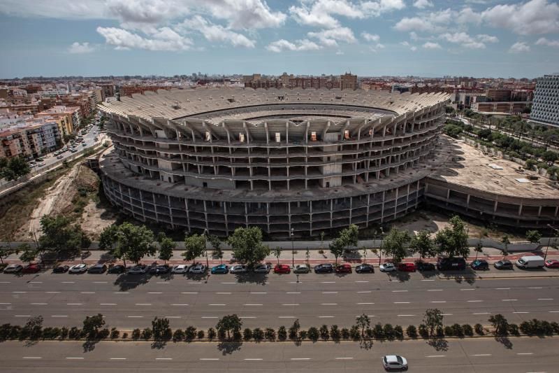 Valencia puede retomar las obras del estadio con dinero de CVC, según conseller