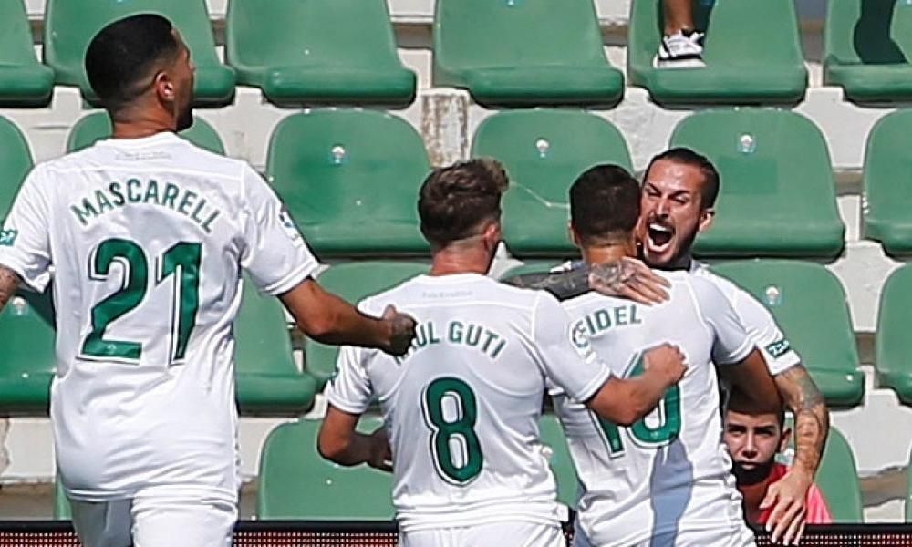 Benedetto confirma por qué no es hoy el delantero del Betis