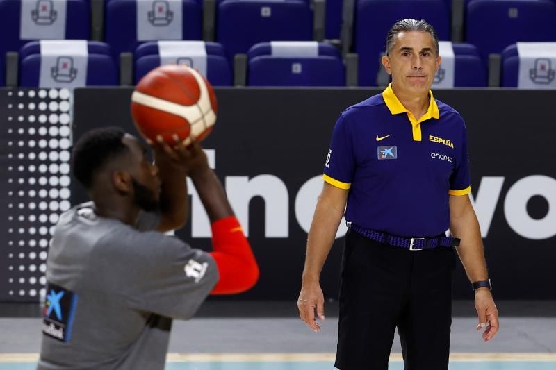 Scariolo convoca a 16 jugadores con tres novedades en la lista de España