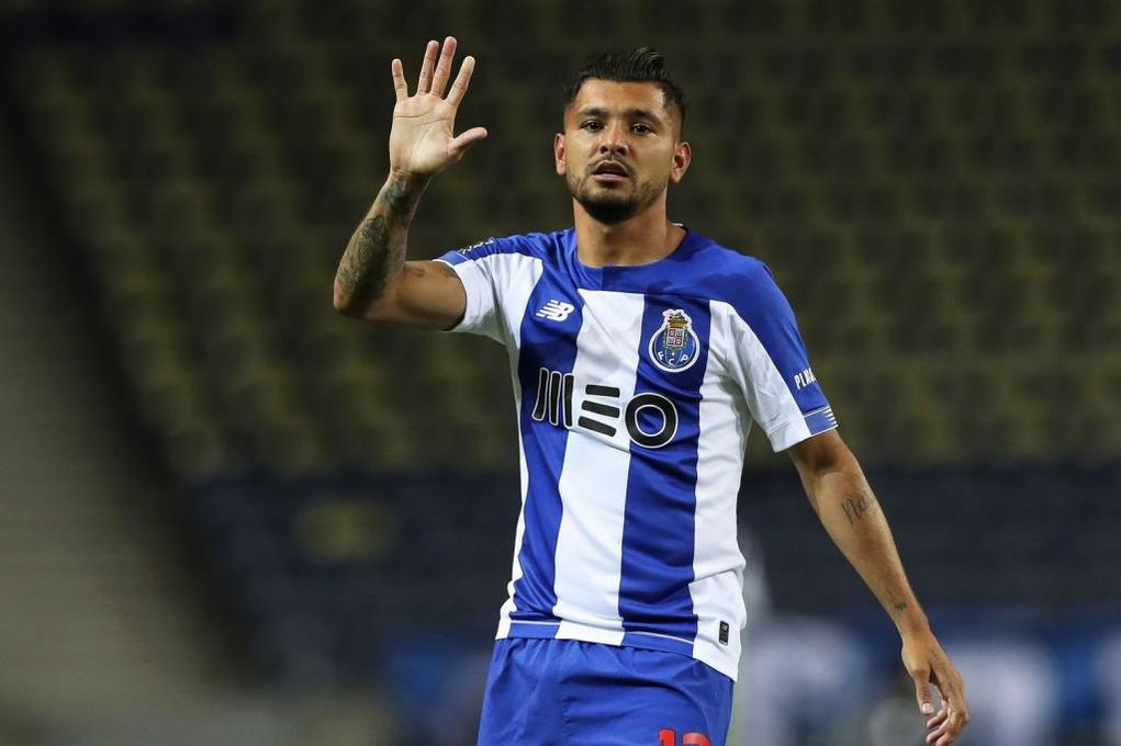 Desvelan la oferta que el Sevilla hará para convencer a Corona