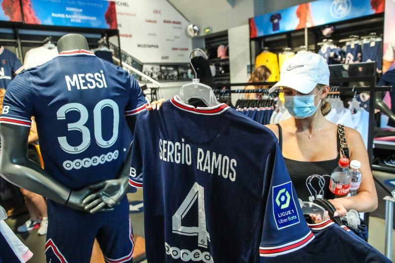 Sergio Ramos es convocado por primera vez con el PSG para el partido contra el City