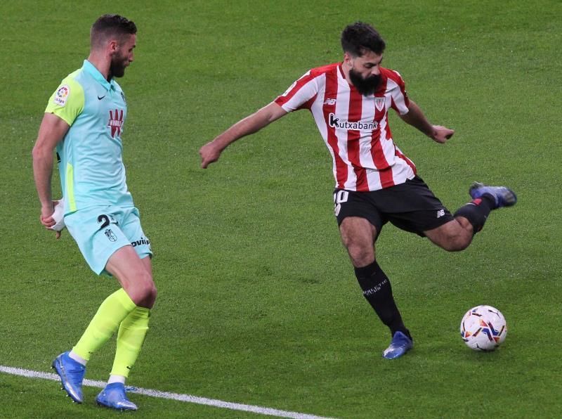 El Granada acumula cuatro derrotas consecutivas en San Mamés