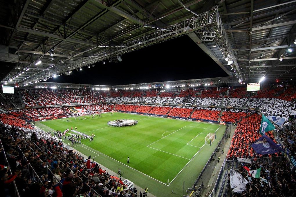 El Sevilla FC se libra de una encerrona en Salzburgo