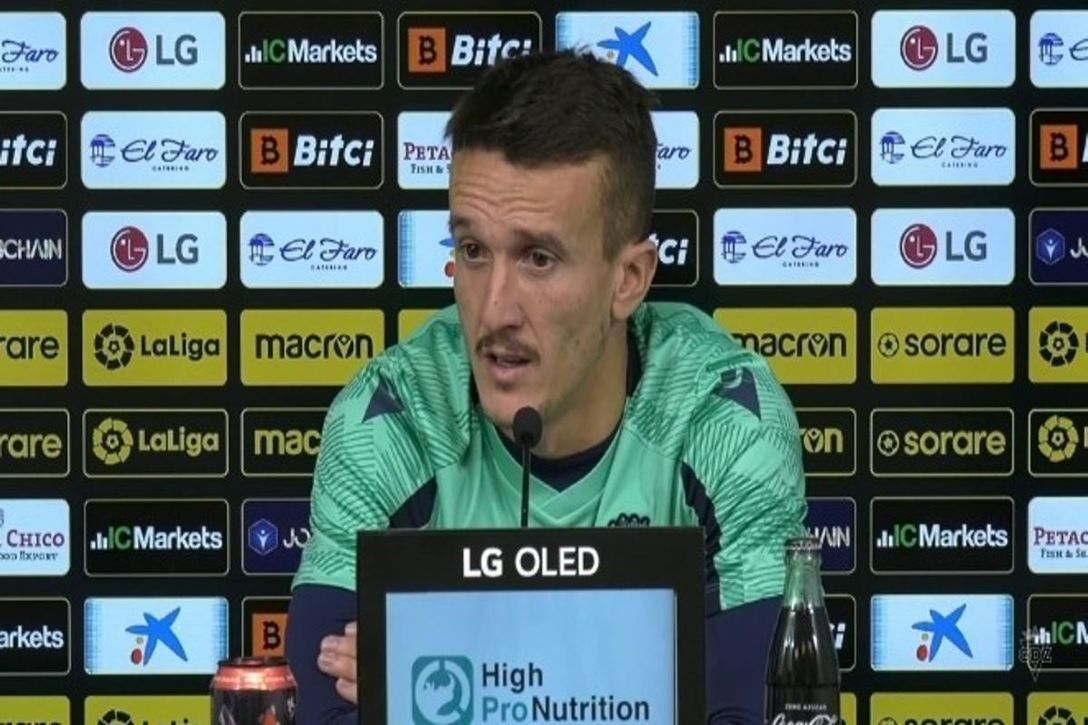 Salvi reconoce los problemas del Cádiz a balón parado