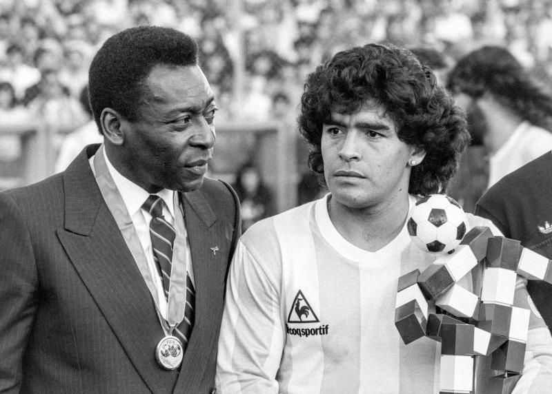 Pelé se acuerda de Maradona: "Un año sin Diego, amigos para siempre"
