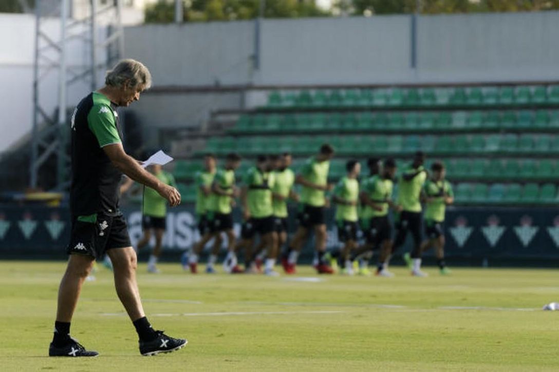 Pellegrini recupera a dos hombres para el domingo, pero no al que más espera