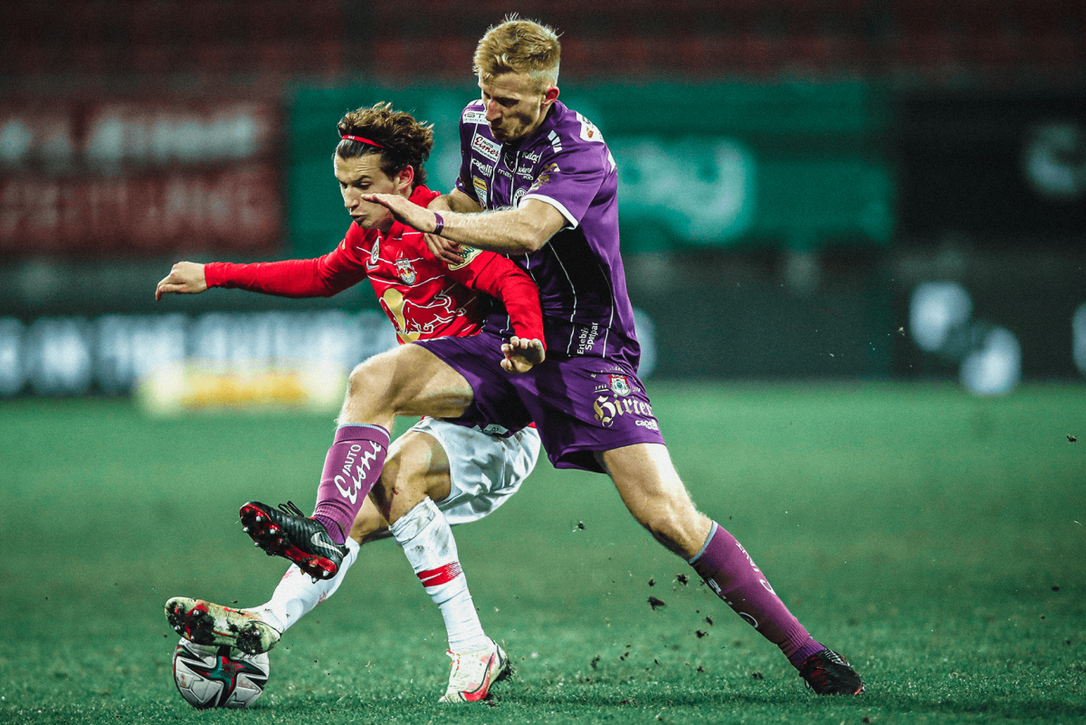 El RB Salzburgo, rival del Sevilla FC en Champions, flojea