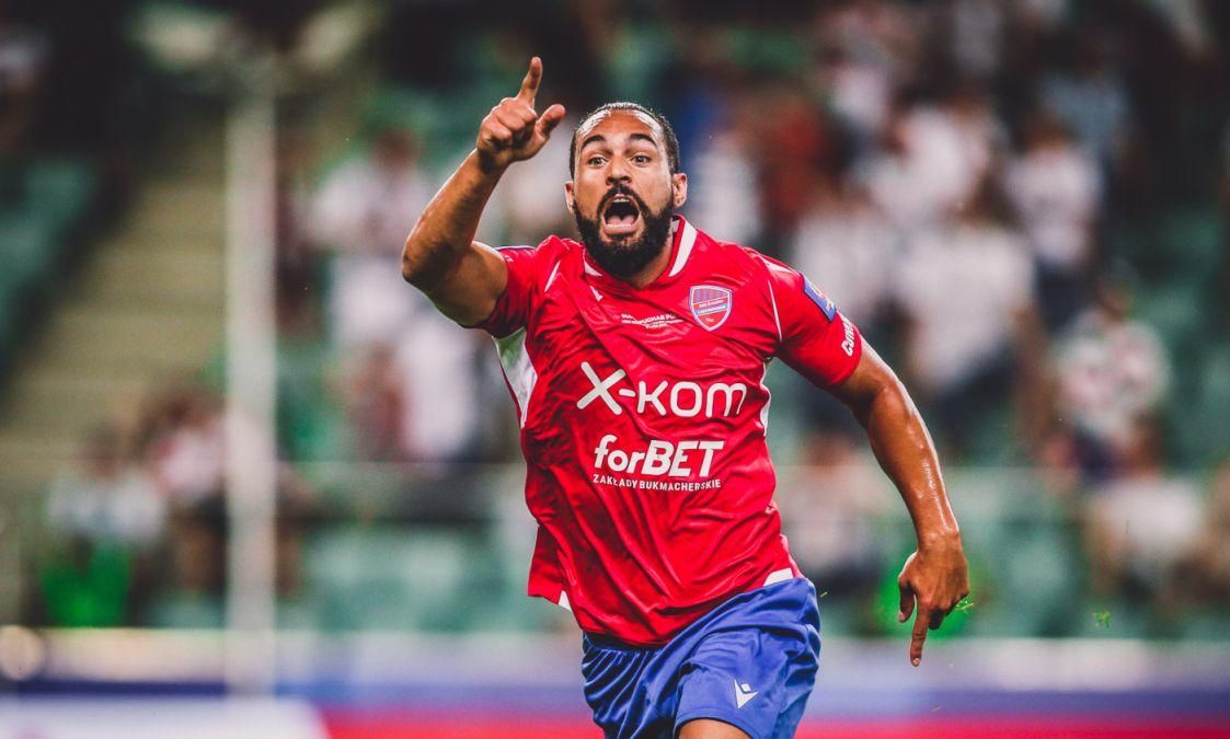 El ex del Sevilla FC que se está saliendo en Polonia