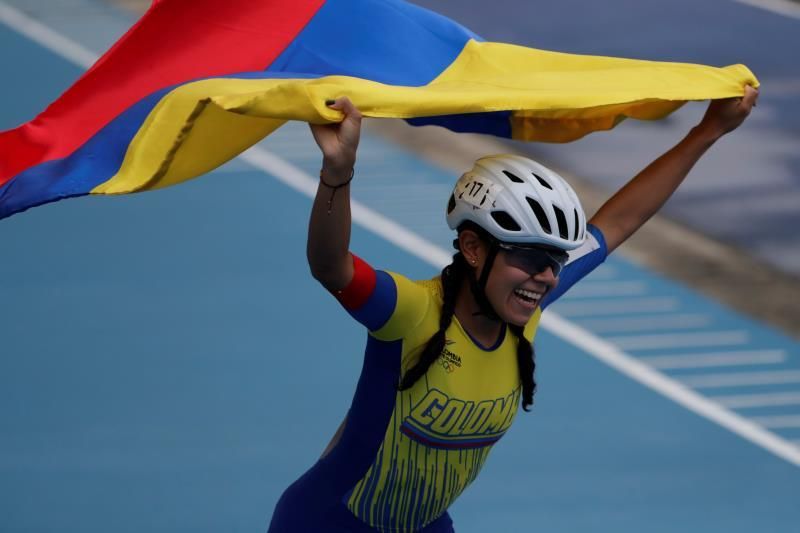 La patinadora Ivonne Nochez, de 15 años, aporta tercer bronce a El Salvador