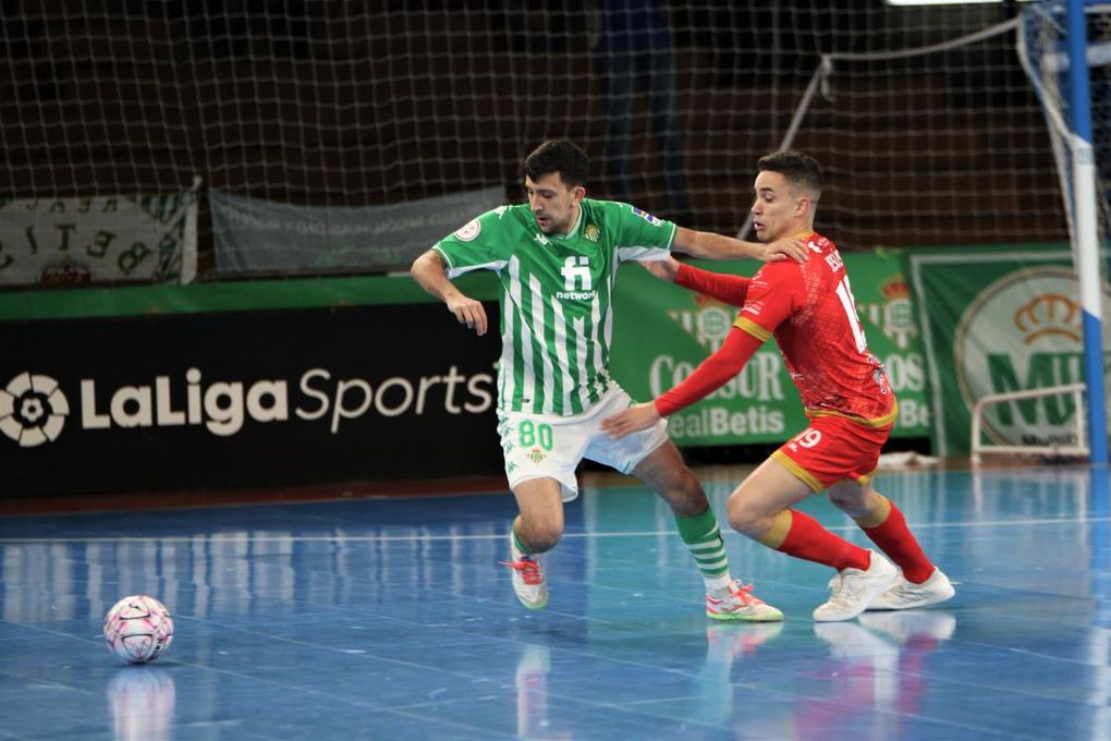 1-4: El Cartagena remonta al Betis Futsal y sigue lanzado