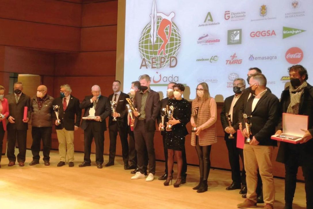 El encuentro de Diego Martínez y el director deportivo del Granada; un capricho del destino