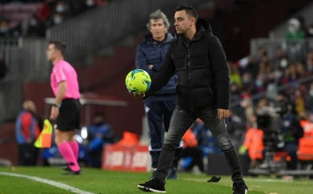 Xavi: "No hemos merecido perder. Se ha acabado la flor"
