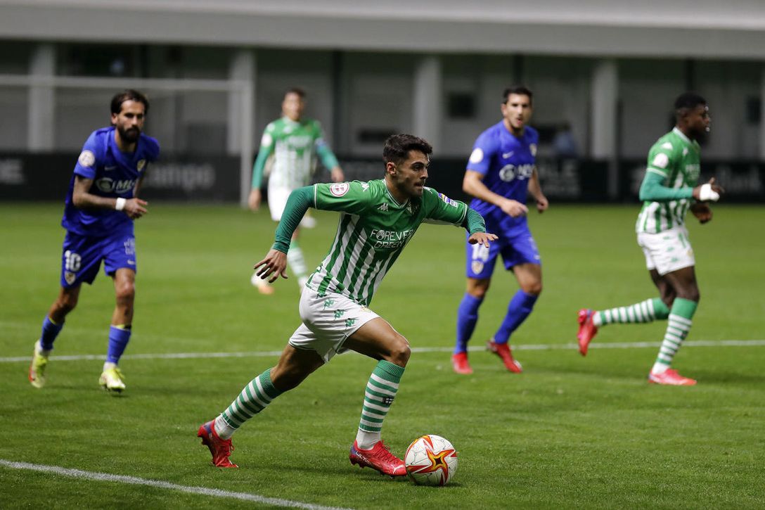 1-3: La 'era Del Pino' en el Betis Deportivo no empieza con buen pie