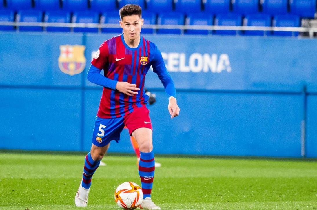 El Sevilla pone sus ojos en un central del Barça