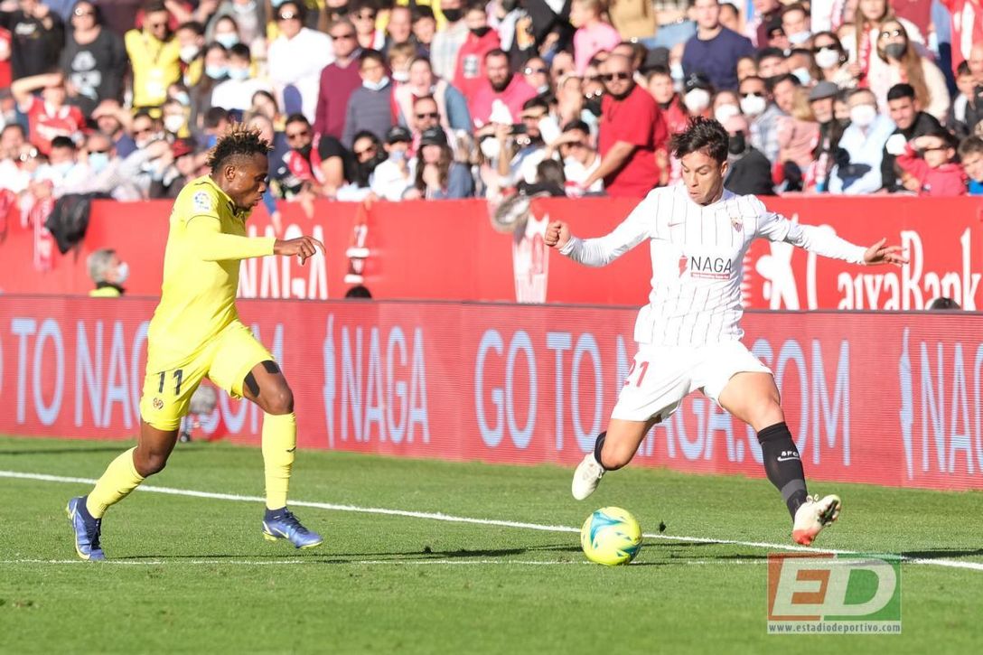 Óliver Torres hace feliz a su más fiel seguidor