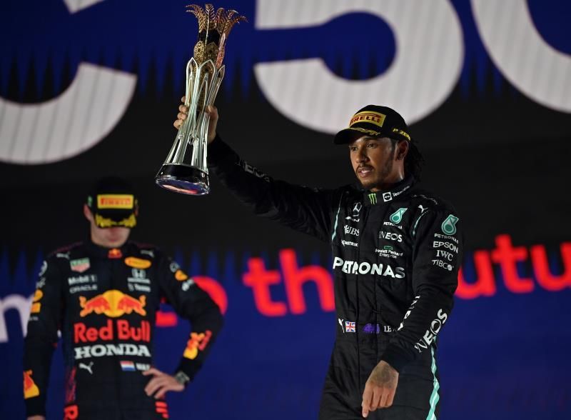 Hamilton llegará empatado con Verstappen a la última carrera