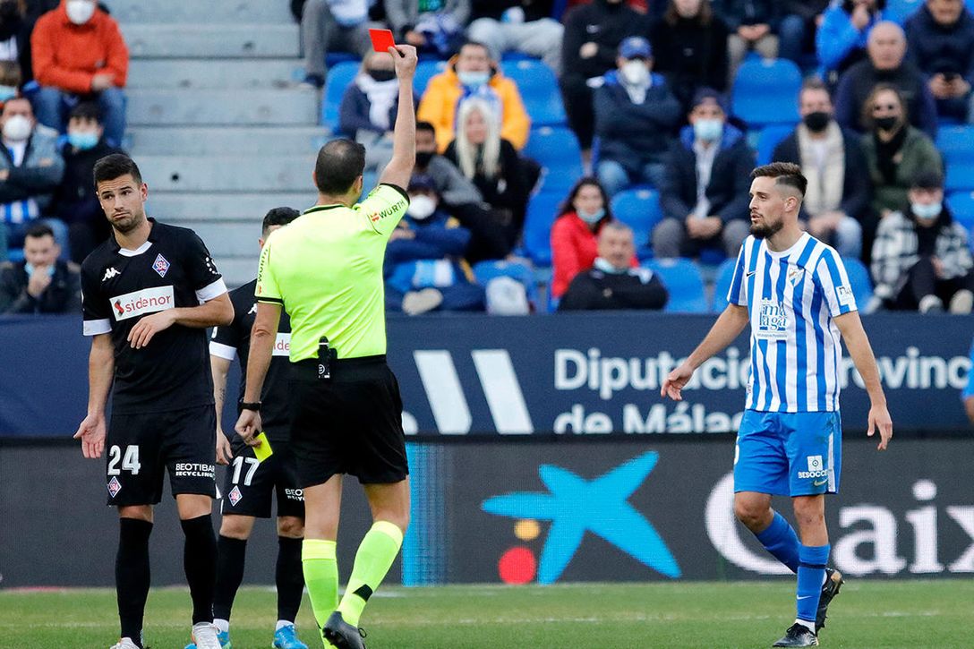 Genaro provoca un mayúsculo problema para Ipurúa