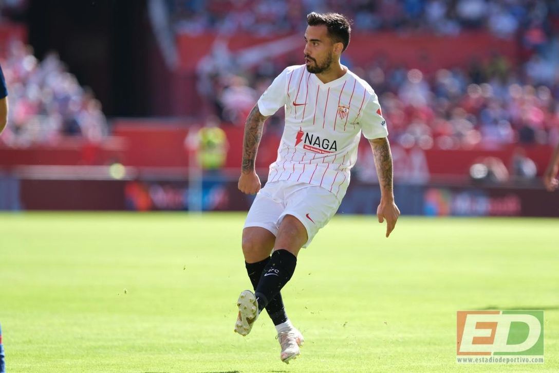 Suso sufre una dolorosa y fuerte lesión